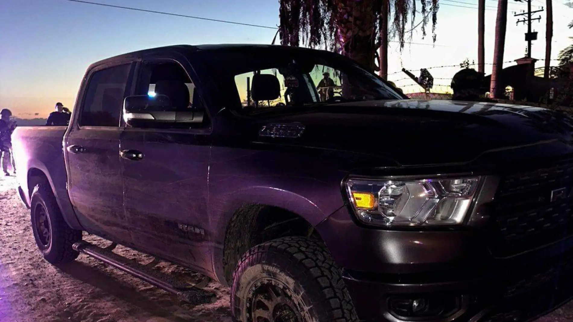 Pick up Dodge Ram 2022 robado en la colonia Topague  fue recuperado por la policía que tuvo que hacer intensivo patrullaje en el valle.